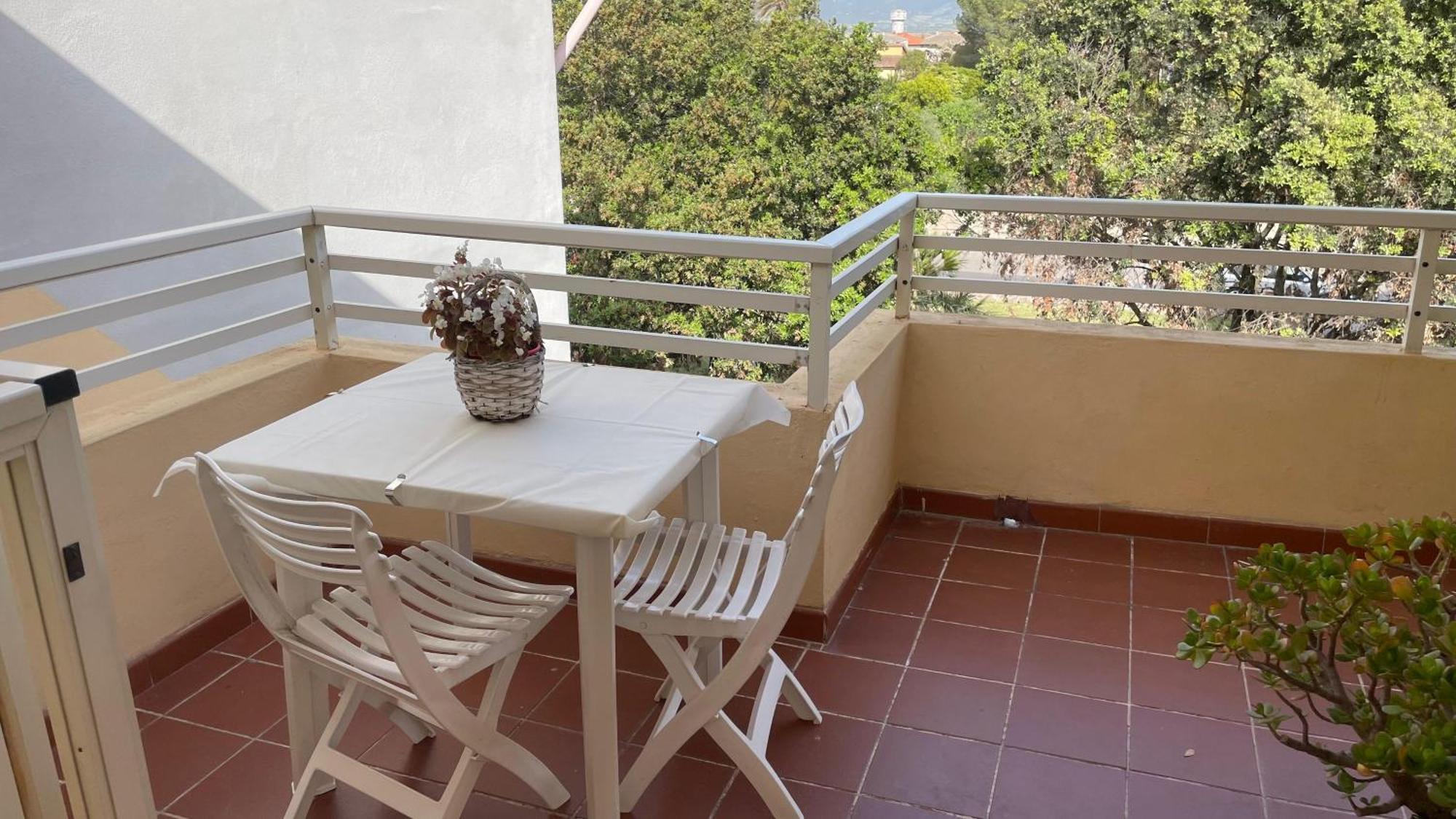 Casa Vacanze Da Roberta A Pochi Km Da Oristano Simaxis Exterior foto